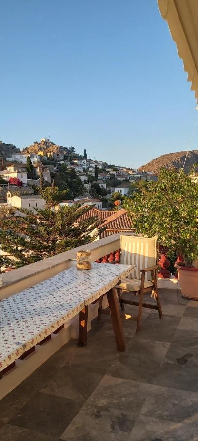 Tsitsinakis Traditional House Hydra  Exterior photo