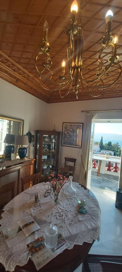 Tsitsinakis Traditional House Hydra  Exterior photo
